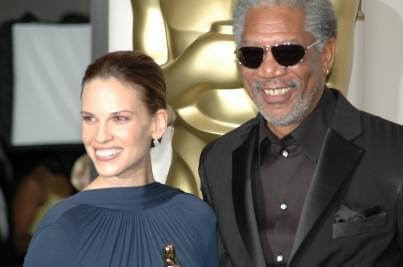 Photo: Picture of Hilary Swank and Morgan Freeman | 77th Annual Academy Awards 77-1249.jpg
