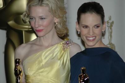 Photo: Picture of Cate Blanchett and Hilary Swank | 77th Annual Academy Awards 77-1313.jpg