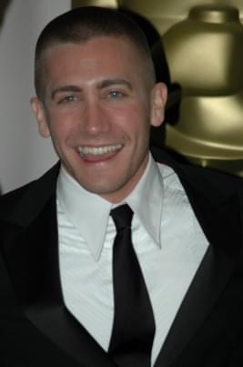Photo: Picture of Jake Gyllenhaal | 77th Annual Academy Awards 77-626.jpg
