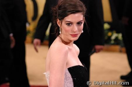 Photo: Picture of Anne Hathaway | 79th Annual Academy Awards 79th-academy-0110.jpg