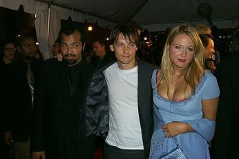 Photo: Picture of Jeffrey Wright, Tobey Maguire and Jewel | Ride with the Devil premiere | 24th Toronto International Film Festival d2i-0092.jpg