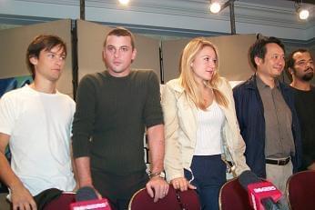 Photo: Picture of Tobey Maguire, Skeet Ulrich, Jewel, Ang Lee and Jeffrey Wright | Ride with the Devil press conference | 24th Toronto International Film Festival d3c-0062.jpg