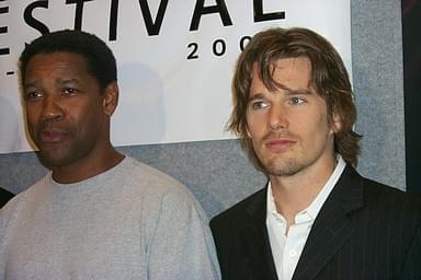 Photo: Picture of Denzel Washington and Ethan Hawke | Training Day press conference | 26th Toronto International Film Festival d3i-01-029.jpg