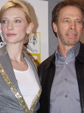 Photo: Picture of Cate Blanchett and Jerry Bruckheimer | Veronica Guerin press conference | 28th Toronto International Film Festival t03c-5-84.jpg