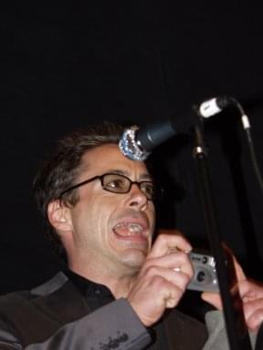 Photo: Picture of Robert Downey Jr. | The Singing Detective premiere | 28th Toronto International Film Festival t03i-5-32.jpg
