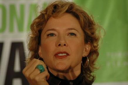 Photo: Picture of Annette Bening | Being Julia press conference | 29th Toronto International Film Festival t04i-2-117.jpg
