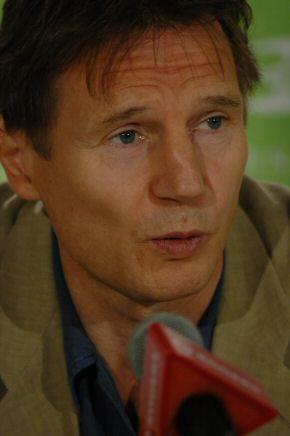 Photo: Picture of Liam Neeson | Kinsey press conference | 29th Toronto International Film Festival t04c-5-179.jpg