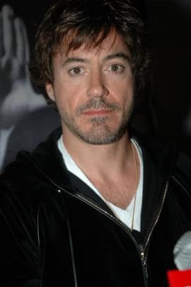 Photo: Picture of Robert Downey Jr. | Kiss Kiss, Bang Bang press conference | 30th Toronto International Film Festival tiff05-2-c-45.jpg