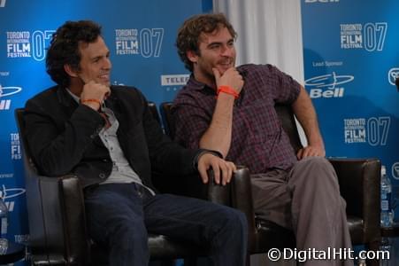 Photo: Picture of Mark Ruffalo and Joaquin Phoenix | Reservation Road press conference | 32nd Toronto International Film Festival tiff07-7i-0088.jpg