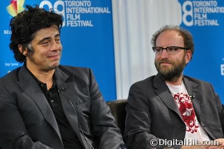 Photo: Picture of Benicio Del Toro and Steven Soderbergh | Che press conference | 33rd Toronto International Film Festival tiff08-c-d7-0035.jpg