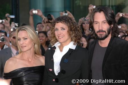 Photo: Picture of Robin Wright, Rebecca Miller and Keanu Reeves | The Private Lives of Pippa Lee premiere | 34th Toronto International Film Festival TIFF2009-d6i-0080.jpg