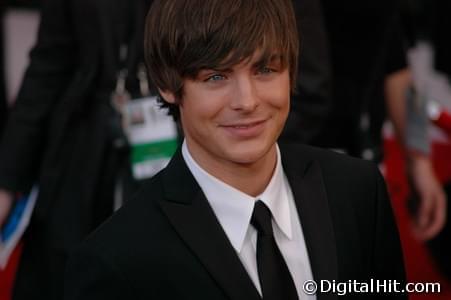Photo: Picture of Zac Efron | 14th Annual Screen Actors Guild Awards 14th-SAG-Awards-3940.jpg