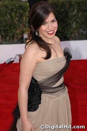 Photo: Picture of America Ferrera | 15th Annual Screen Actors Guild Awards 2009-sag-awards-0260.jpg