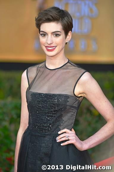 Photo: Picture of Anne Hathaway | 19th Annual Screen Actors Guild Awards SAG-awards-2013-0183.jpg