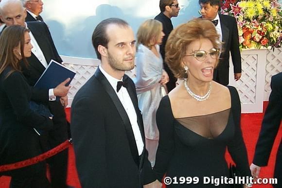 Edoardo Ponti and Sophia Loren | 71st Annual Academy Awards