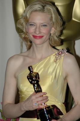 Photo: Picture of Cate Blanchett | 77th Annual Academy Awards 77-361.jpg