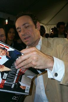 Kevin Spacey ©1999 Digital Hit Entertainment. All rights reserved
