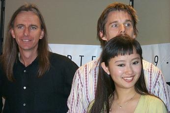 Scott Hicks, Ethan Hawke and Youki Kudoh | Snow Falling on Cedars press conference | 24th Toronto International Film Festival