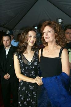 Natalie Portman and Susan Sarandon | Anywhere But Here premiere | 24th Toronto International Film Festival