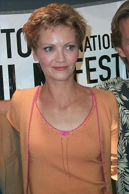 Joan Allen at The Contender press conference | 25th Toronto International Film Festival