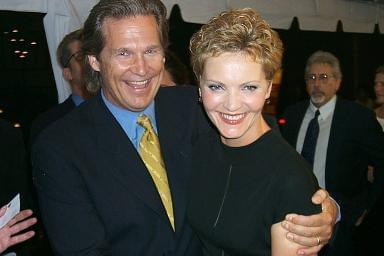 Photo: Picture of Jeff Bridges and Joan Allen | The Contender premiere | 25th Toronto International Film Festival d4-i-1195.jpg