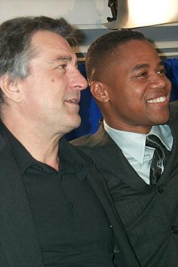 Photo: Picture of Robert De Niro and Cuba Gooding Jr. | Men of Honor press conference | 25th Toronto International Film Festival d8-c-1757.jpg