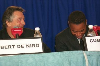 Photo: Picture of Robert De Niro and Cuba Gooding Jr. | Men of Honor press conference | 25th Toronto International Film Festival d8-c-1804.jpg