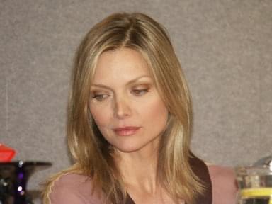 Michelle Pfeiffer | White Oleander press conference | 27th Toronto International Film Festival