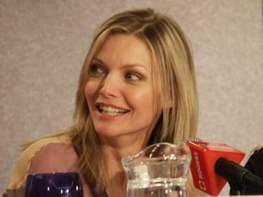 Michelle Pfeiffer | White Oleander press conference | 27th Toronto International Film Festival