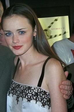 Photo: Picture of Alexis Bledel | Tuck Everlasting premiere | 27th Toronto International Film Festival d4-c-50.jpg