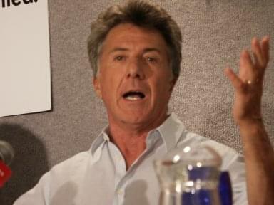 Photo: Picture of Dustin Hoffman | Moonlight Mile press conference | 27th Toronto International Film Festival d5-i-81.jpg