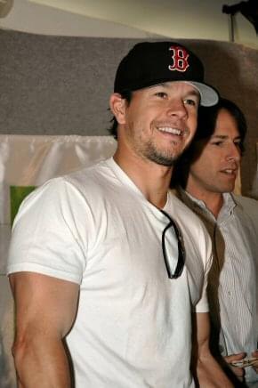 Photo: Picture of Mark Wahlberg | I Heart Huckabees press conference | 29th Toronto International Film Festival t04c-2-1.jpg