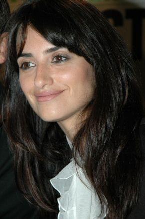 Penelope Cruz | Head in the Clouds press conference | 29th Toronto International Film Festival