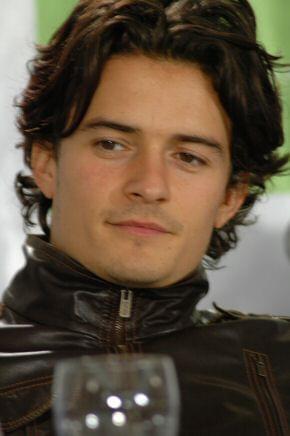 Photo: Picture of Orlando Bloom | Haven press conference | 29th Toronto International Film Festival t04c-4-281.jpg