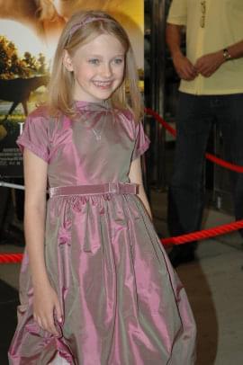 Photo: Picture of Dakota Fanning | Dreamer: Inspired by a True Story premiere | 30th Toronto International Film Festival tiff05-3-i-099.jpg