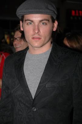 Photo: Picture of Kevin Zegers | Transamerica premiere | 30th Toronto International Film Festival tiff05-9-c-028.jpg