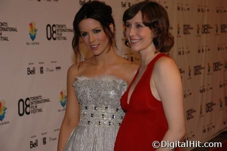 Photo: Picture of Kate Beckinsale and Vera Farmiga | Nothing But the Truth premiere | 33rd Toronto International Film Festival tiff08-i-d5-0114.jpg