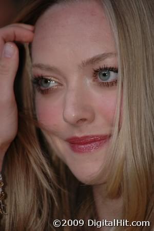 Amanda Seyfried | An Education premiere | 34th Toronto International Film Festival