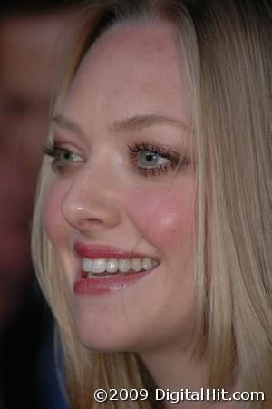 Amanda Seyfried | An Education premiere | 34th Toronto International Film Festival