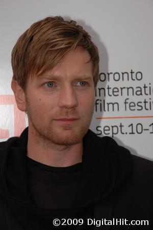 Ewan McGregor at The Men Who Stare at Goats premiere | 34th Toronto International Film Festival