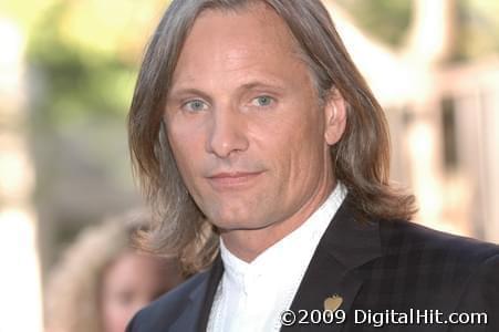 Photo: Picture of Viggo Mortensen | The Road premiere | 34th Toronto International Film Festival TIFF2009-d4c-0283.jpg