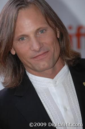 Photo: Picture of Viggo Mortensen | The Road premiere | 34th Toronto International Film Festival TIFF2009-d4c-0311.jpg