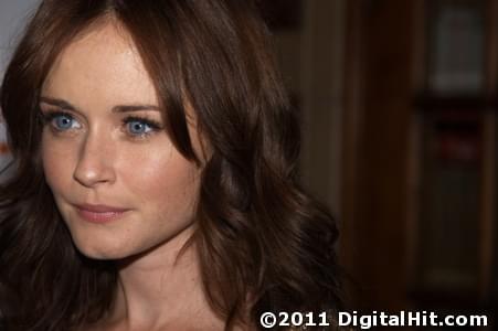 Photo: Picture of Alexis Bledel | Violet & Daisy premiere | 36th Toronto International Film Festival TIFF2011-8i-0043.jpg