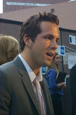 Ryan Reynolds at The In-Laws premiere | 2nd Annual Tribeca Film Festival