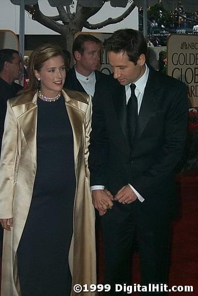 Tea Leoni and David Duchovny | 56th Annual Golden Globe Awards