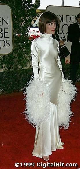 Lara Flynn Boyle | 56th Annual Golden Globe Awards