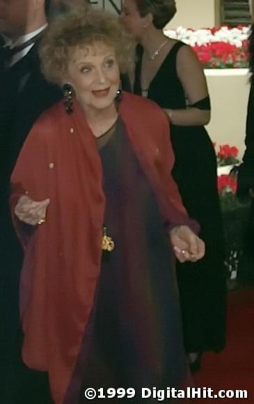 Gloria Stuart | 56th Annual Golden Globe Awards