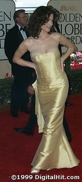 Kim Delaney | 56th Annual Golden Globe Awards