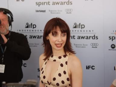 Illeana Douglas  |  18th Independent Spirit Awards | DigitalHit.com ©2003 Digital Hit Entertainment Inc. Photographer:Ian Evans All rights reserved.