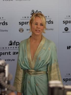 Maria Bello  |  18th Independent Spirit Awards | DigitalHit.com ©2003 Digital Hit Entertainment Inc. Photographer:Ian Evans All rights reserved.